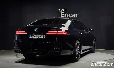 BMW 5-Series 2024 2.0 Автомат в Москве № 362443, миниатюра 2