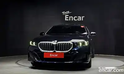 BMW 5-Series 2024 2.0 Автомат в Москве № 362443, миниатюра 3