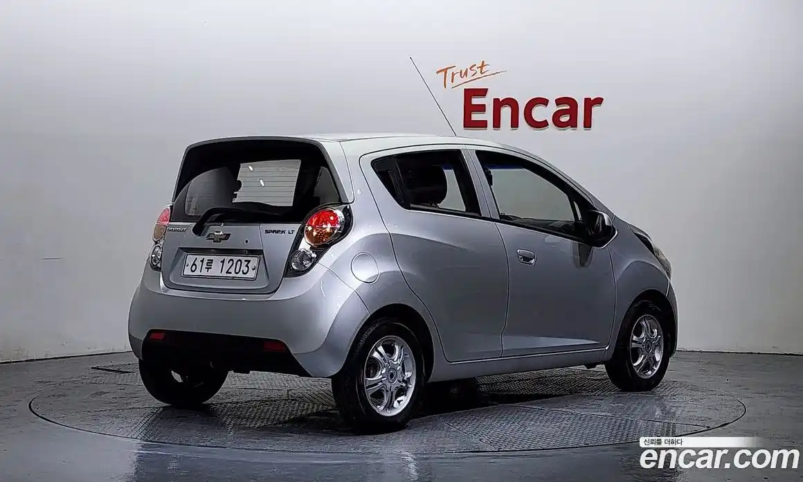 Chevrolet Matiz 2010 1.0 Автомат в Москве № 36775, фото 12