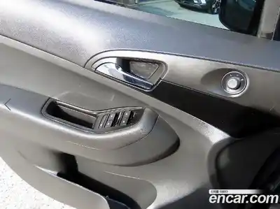 Chevrolet Orlando 2014 2.0 Автомат в Москве № 37801, миниатюра 11