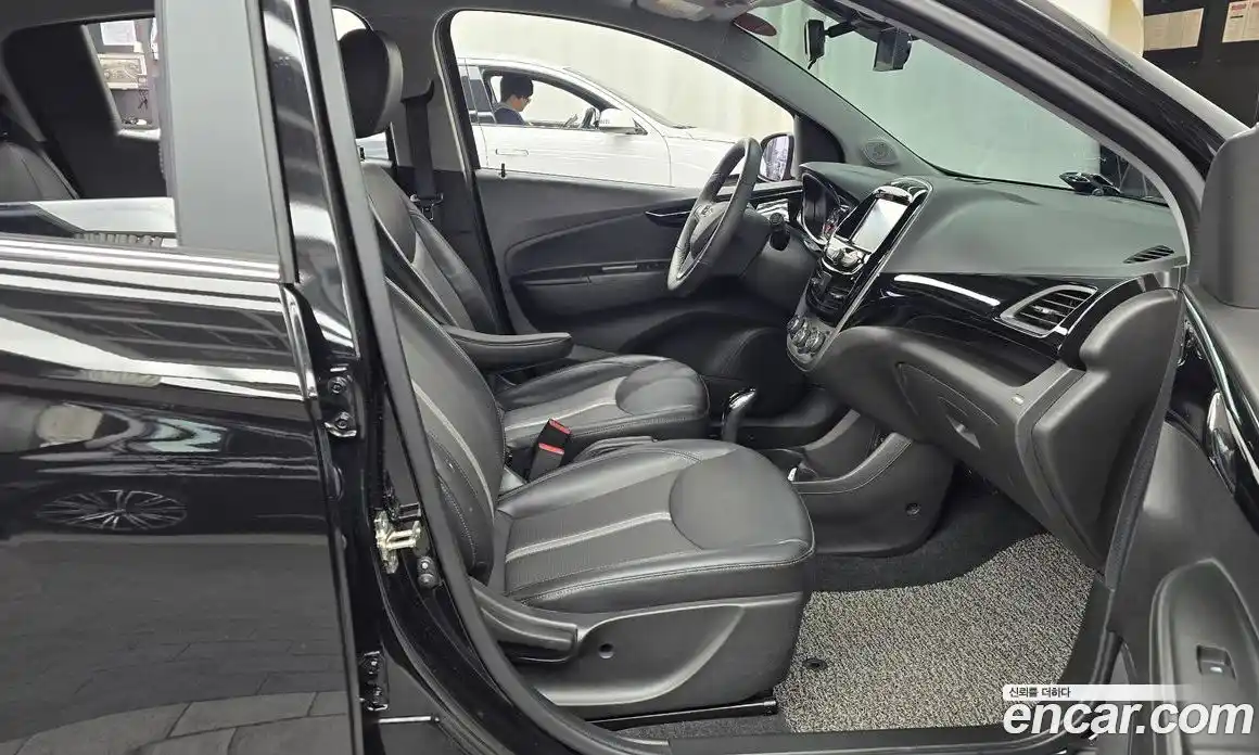 Chevrolet Spark 2019 1.0 Автомат в Москве № 38189, фото 5