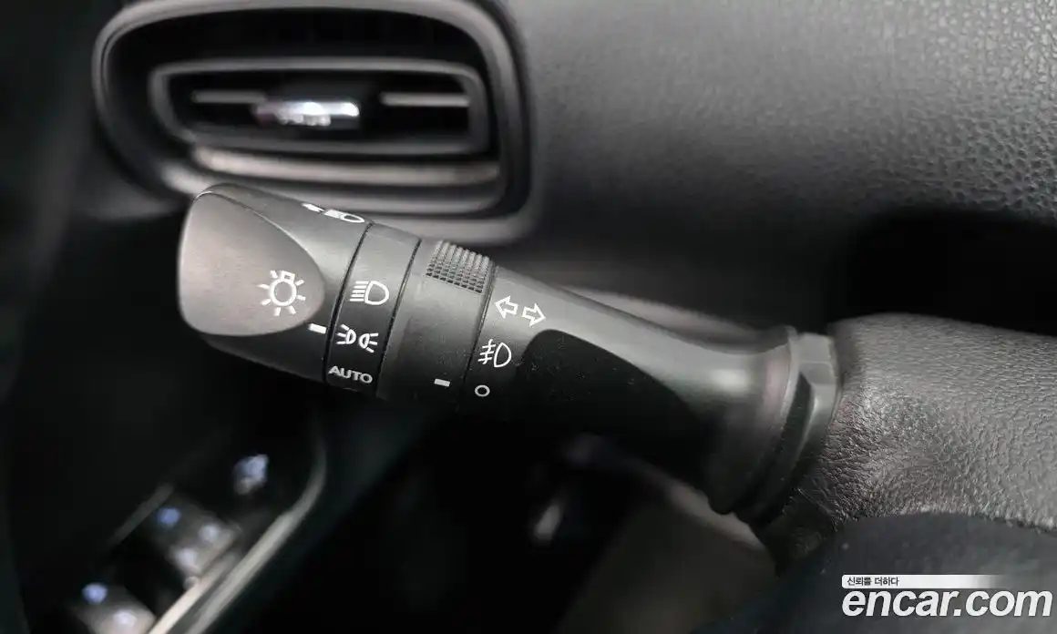 Toyota Prius 2018 1.8 Автомат в Москве № 384113, фото 17