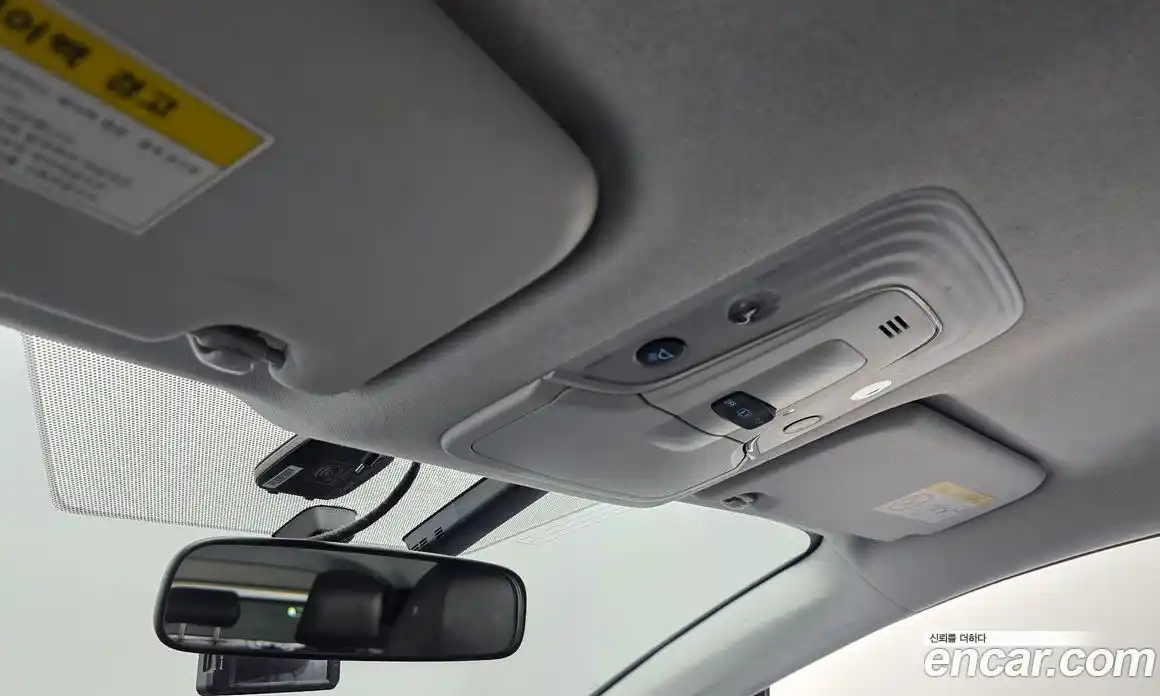 Toyota Prius 2018 1.8 Автомат в Москве № 384113, фото 19