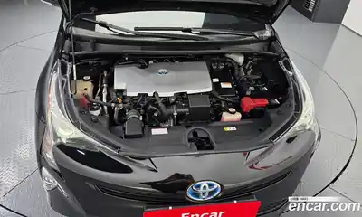 Toyota Prius 2018 1.8 Автомат в Москве № 384113, миниатюра 6