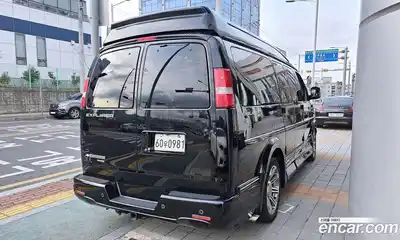 Chevrolet Express Van 2016 6.0 Автомат в Москве № 385218, миниатюра 2