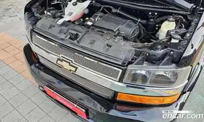 Chevrolet Express Van 2016 6.0 Автомат в Москве № 385218, миниатюра 6