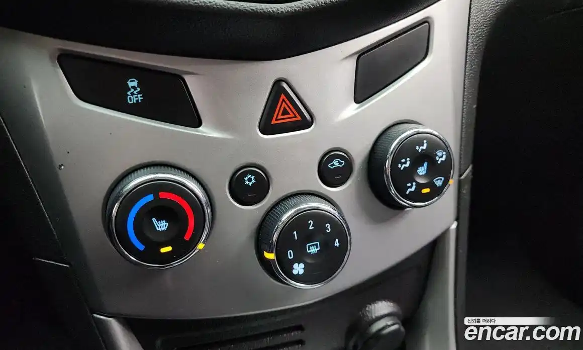 Chevrolet Trax 2015 1.4 Автомат в Москве № 38749, фото 16