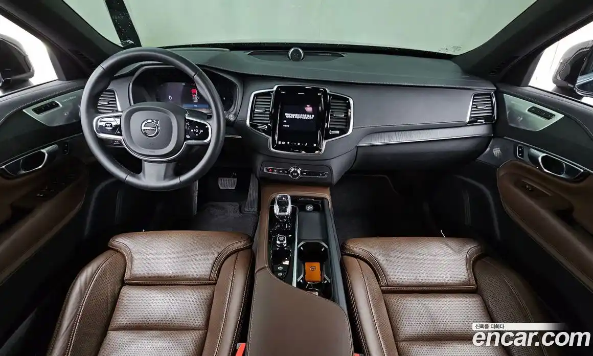 Volvo XC90 2023 2.0 Автомат в Москве № 392070, фото 7