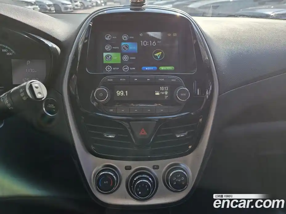 Chevrolet Spark 2018 1.0 Автомат в Москве № 397267, фото 9