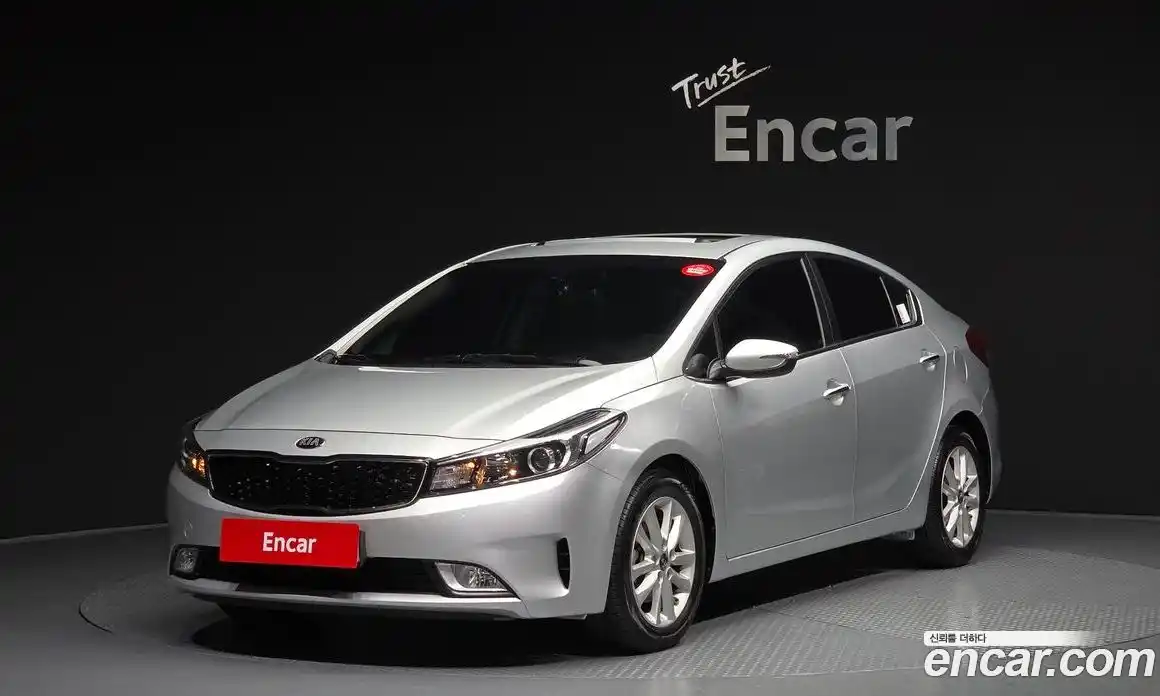 Kia K3 2016 1.6 Автомат в Москве № 399465, фото 1