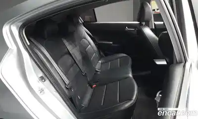 Kia K3 2016 1.6 Автомат в Москве № 399465, миниатюра 12