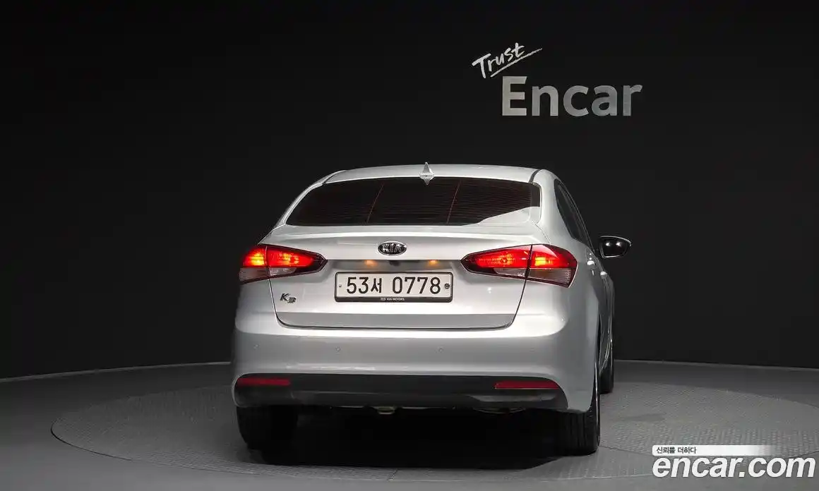 Kia K3 2016 1.6 Автомат в Москве № 399465, фото 4