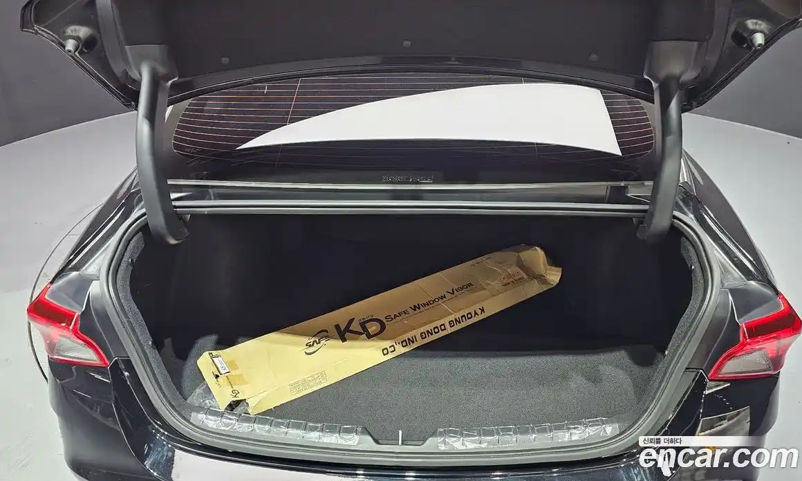 Kia K5 2023 2.0 Автомат в Москве № 403629, фото 20