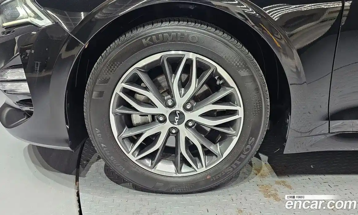 Kia K5 2023 2.0 Автомат в Москве № 403629, фото 5