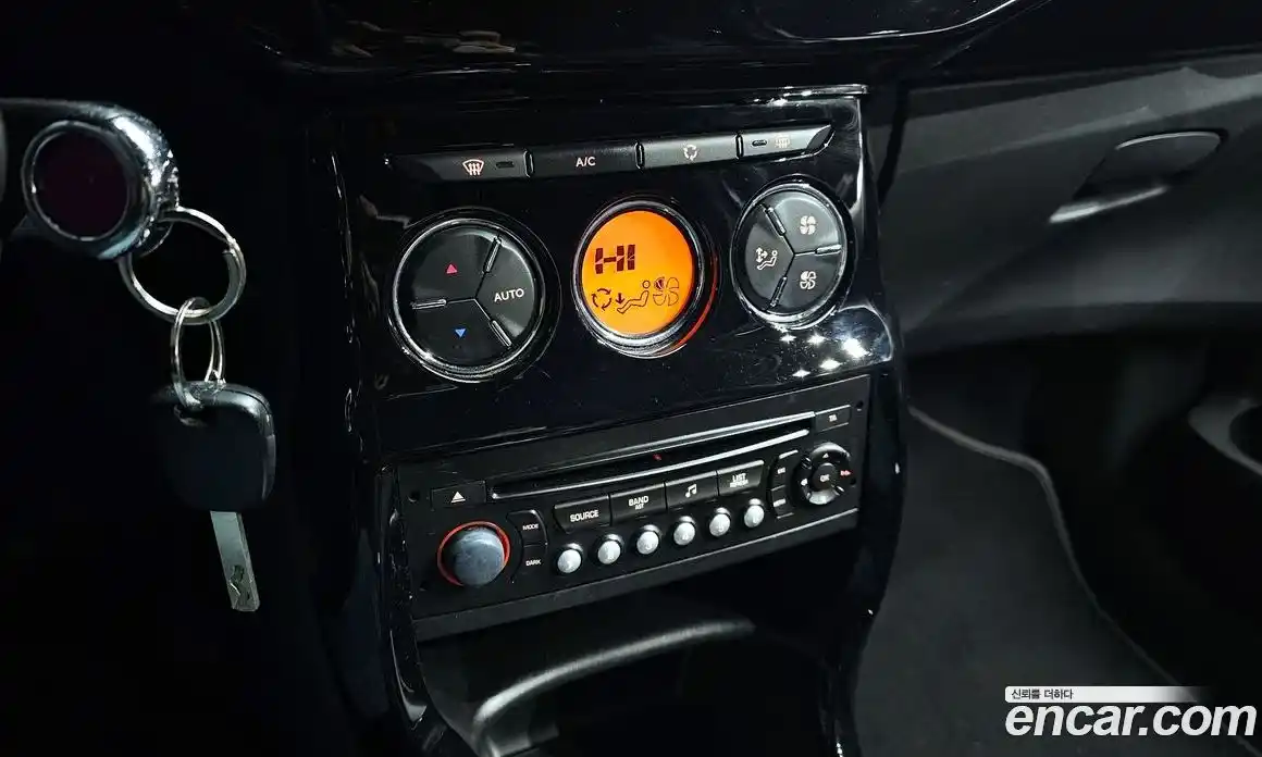 Citroen DS3 2013 1.6 Автомат в Москве № 407654, фото 18