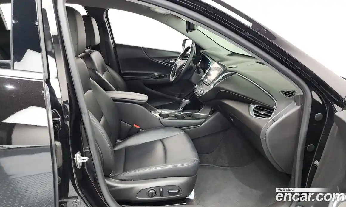 Chevrolet Malibu 2017 2.0 Автомат в Москве № 41371, фото 14