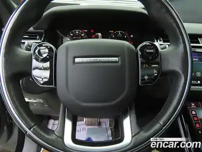 Land Rover Range-Rover Velar 2018 3.0 Автомат в Москве № 416353, миниатюра 8