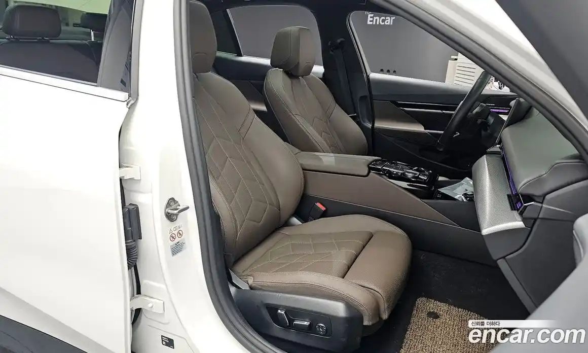 BMW 5-Series 2024 2.0 Автомат в Москве № 425086, фото 12