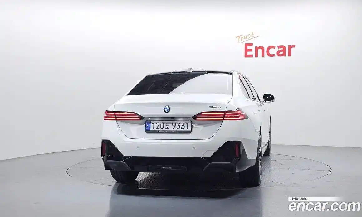 BMW 5-Series 2024 2.0 Автомат в Москве № 425086, фото 4