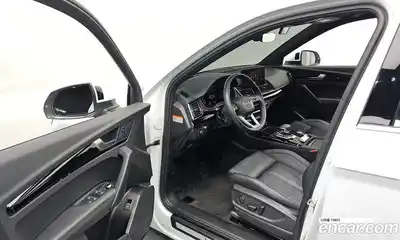 Audi Q5 2021 2.0 Автомат в Москве № 428859, миниатюра 11