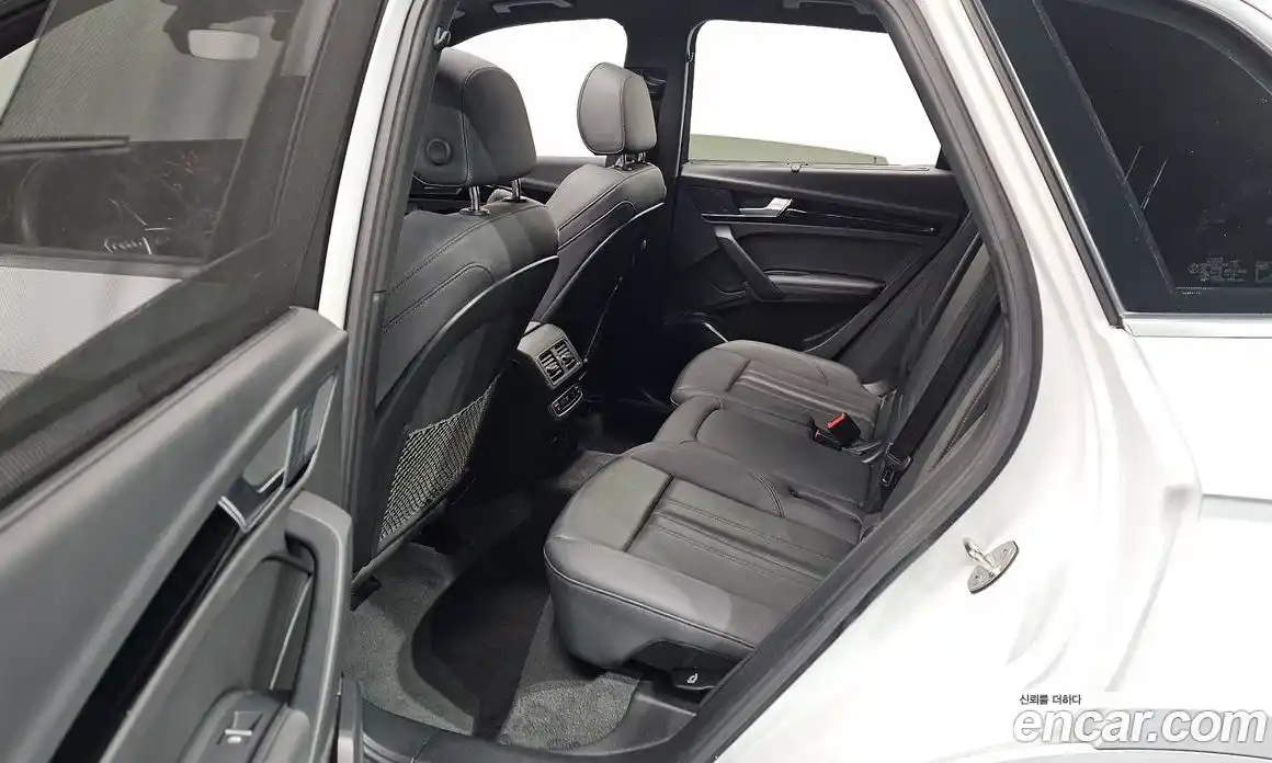 Audi Q5 2021 2.0 Автомат в Москве № 428859, фото 16