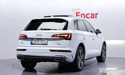 Audi Q5 2021 2.0 Автомат в Москве № 428859, миниатюра 2