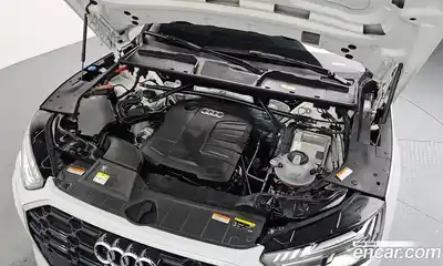 Audi Q5 2021 2.0 Автомат в Москве № 428859, миниатюра 6