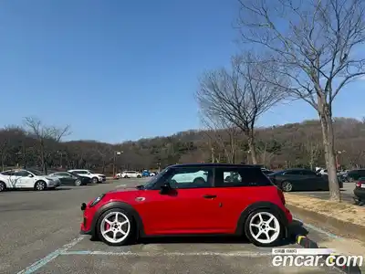 Mini Cooper 2019 2.0 Автомат в Москве № 432031, миниатюра 12