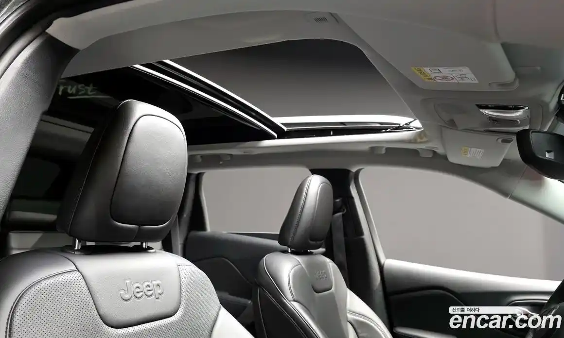 Jeep Cherokee 2019 2.4 Автомат в Москве № 432509, фото 20