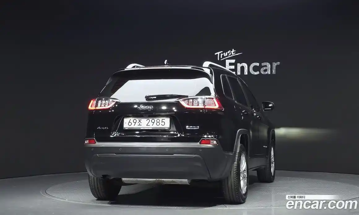 Jeep Cherokee 2019 2.4 Автомат в Москве № 432509, фото 4