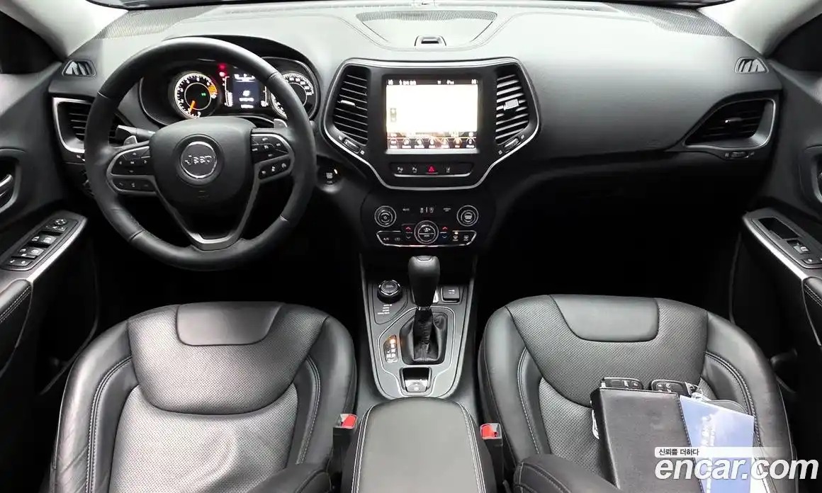 Jeep Cherokee 2019 2.4 Автомат в Москве № 432509, фото 7