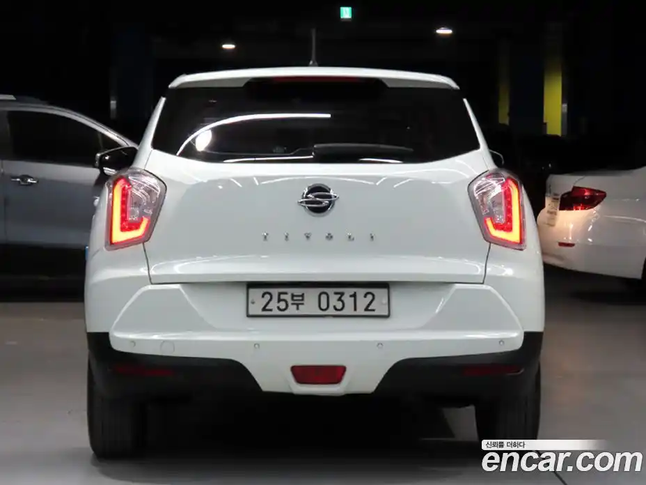 SsangYong TIBOLI 2016 1.6 Автомат в Москве № 454657, фото 3