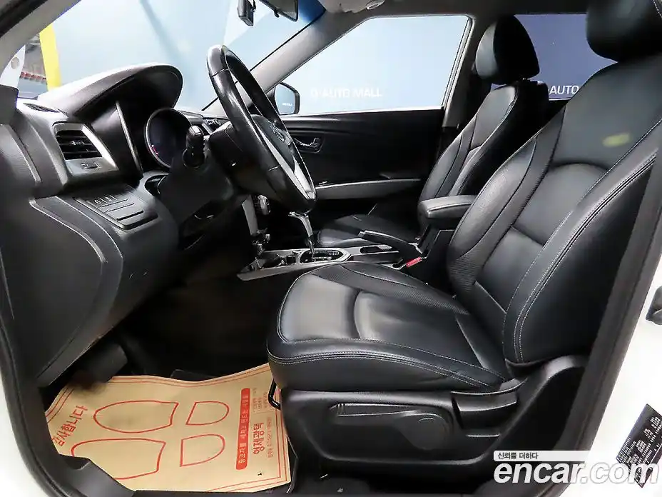 SsangYong TIBOLI 2016 1.6 Автомат в Москве № 454657, фото 6