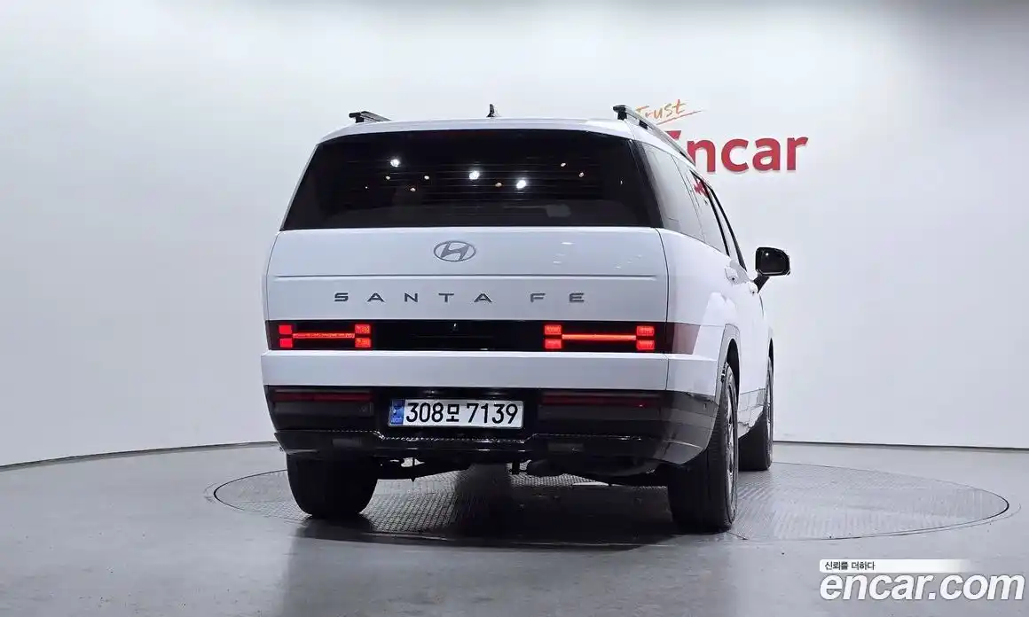 Hyundai Santa Fe 2024 1.6 Автомат в Москве № 457820, фото 4