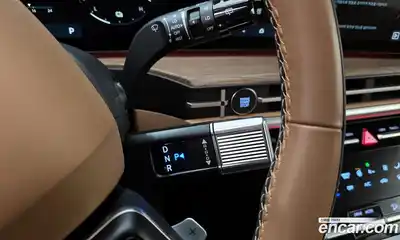 Hyundai Santa Fe 2024 1.6 Автомат в Москве № 457820, миниатюра 9