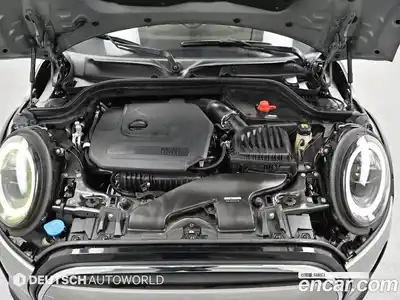 Mini Cooper Convertible 2022 1.5 Автомат в Москве № 459216, миниатюра 6