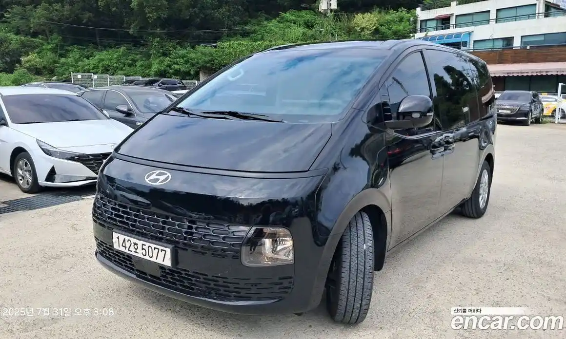 Hyundai Staria 2025 2.2 Автомат в Москве № 46848, фото 1