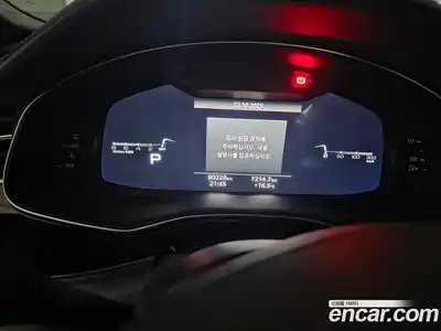 Audi Q8 2021 3.0 Автомат в Москве № 469582, миниатюра 6