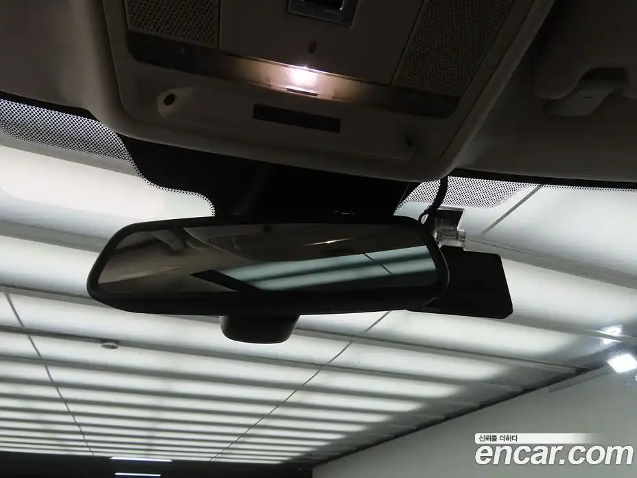 Land Rover Range-Rover Evoque 2014 2.2 Автомат в Москве № 471635, фото 12