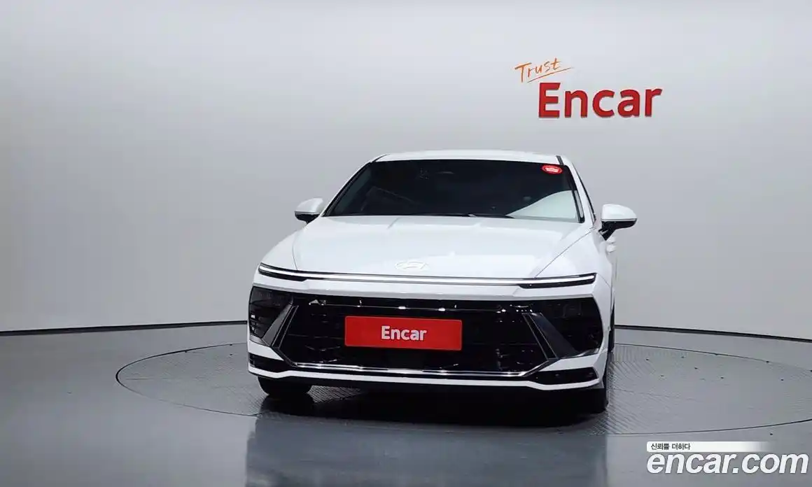 Hyundai Sonata 2024 2.0 Автомат в Москве № 48671, фото 13