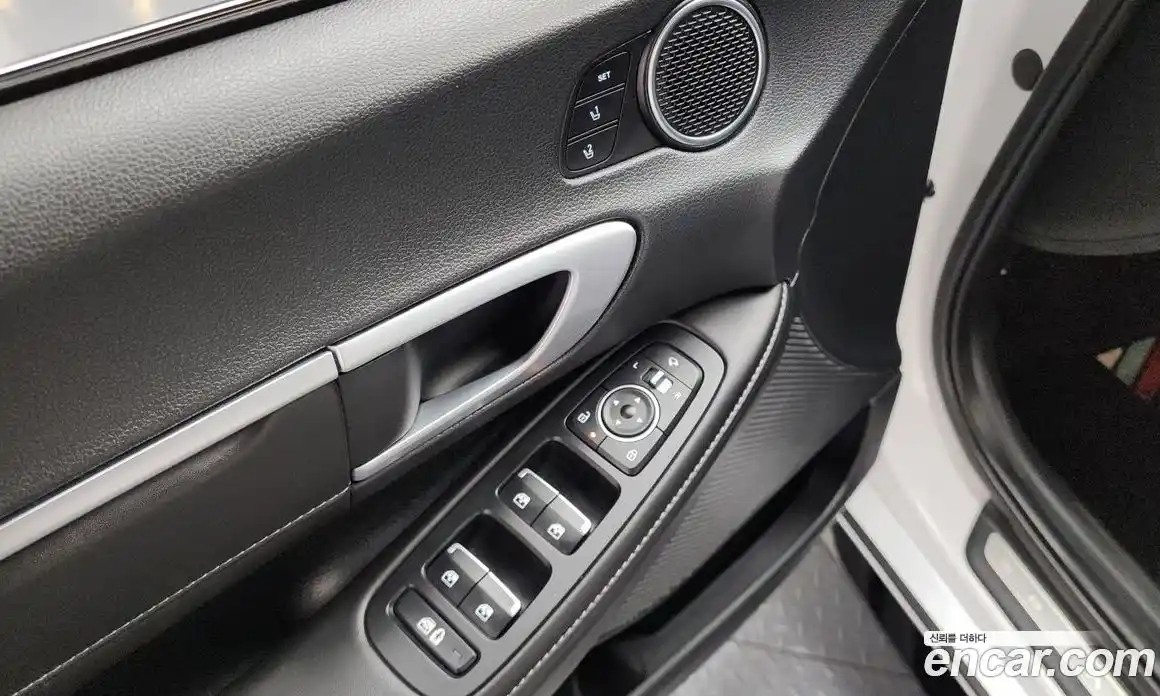 Hyundai Sonata 2024 2.0 Автомат в Москве № 48671, фото 15