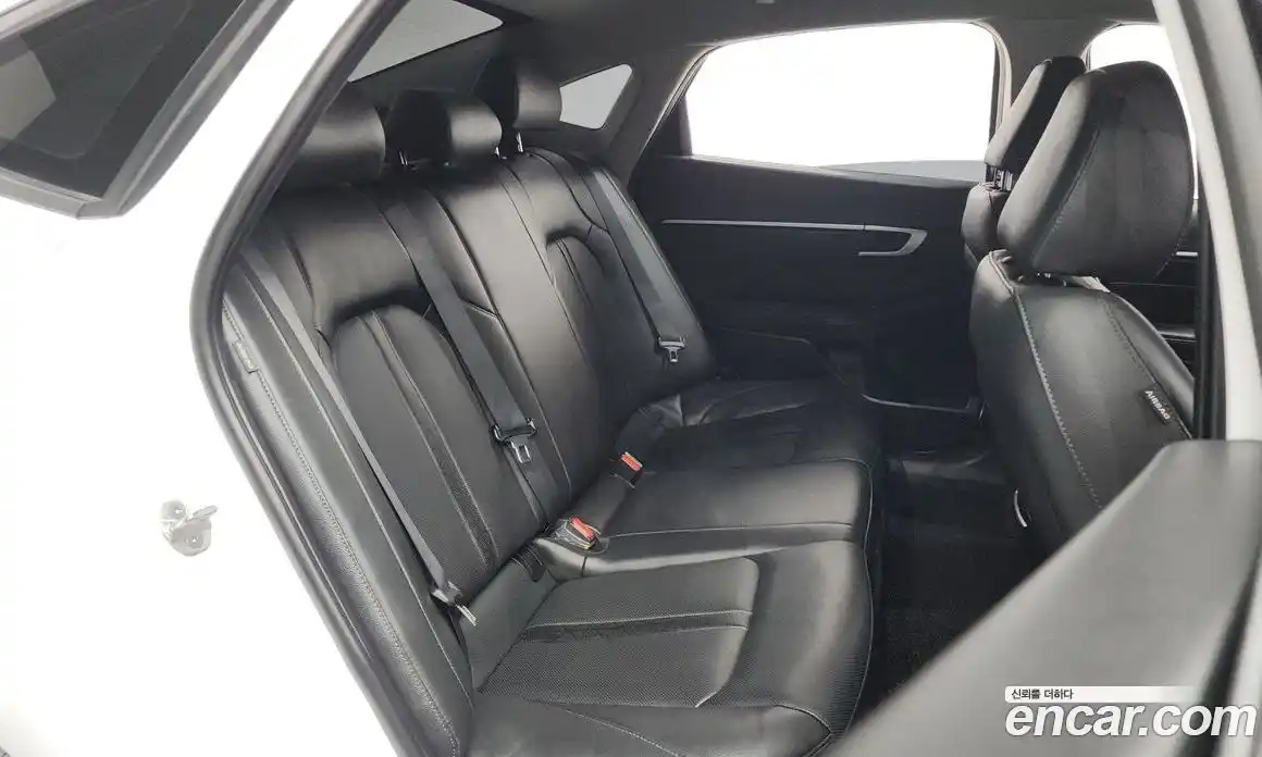 Hyundai Sonata 2024 2.0 Автомат в Москве № 48671, фото 19