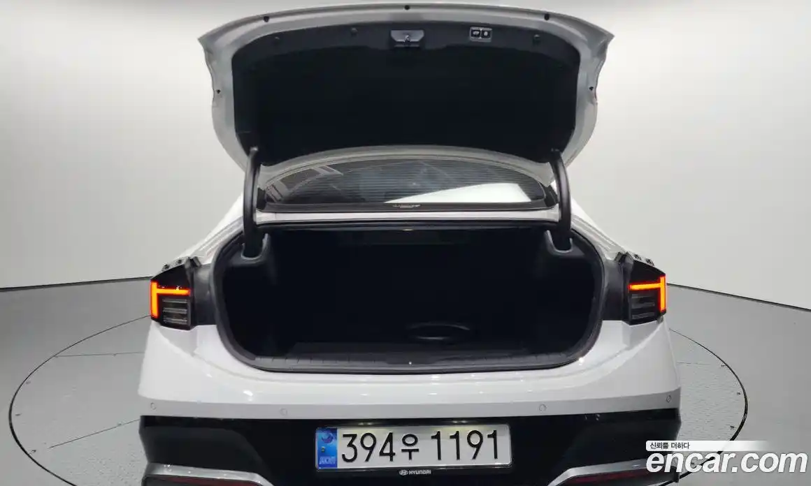 Hyundai Sonata 2024 2.0 Автомат в Москве № 48671, фото 6