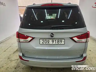 SsangYong Korando 2014 2.0 Автомат в Москве № 491544, миниатюра 4