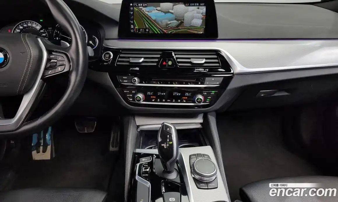 BMW 5-Series 2018 2.0 Автомат в Москве № 492520, фото 15