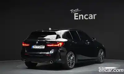 BMW 1-Series 2022 2.0 Автомат в Москве № 493123, миниатюра 2