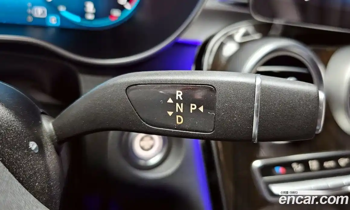 Mercedes-Benz GLC-Class 2020 2.0 Автомат в Москве № 494226, фото 9