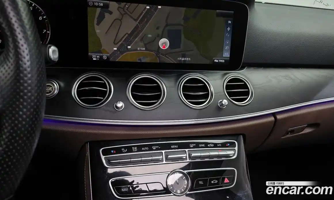 Mercedes-Benz E-Class 2017 2.0 Автомат в Москве № 495030, фото 14