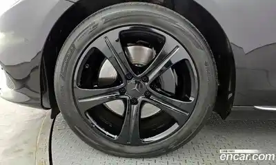 Mercedes-Benz E-Class 2017 2.0 Автомат в Москве № 495030, миниатюра 5