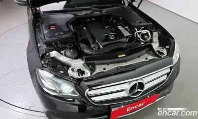 Mercedes-Benz E-Class 2017 2.0 Автомат в Москве № 495030, миниатюра 6